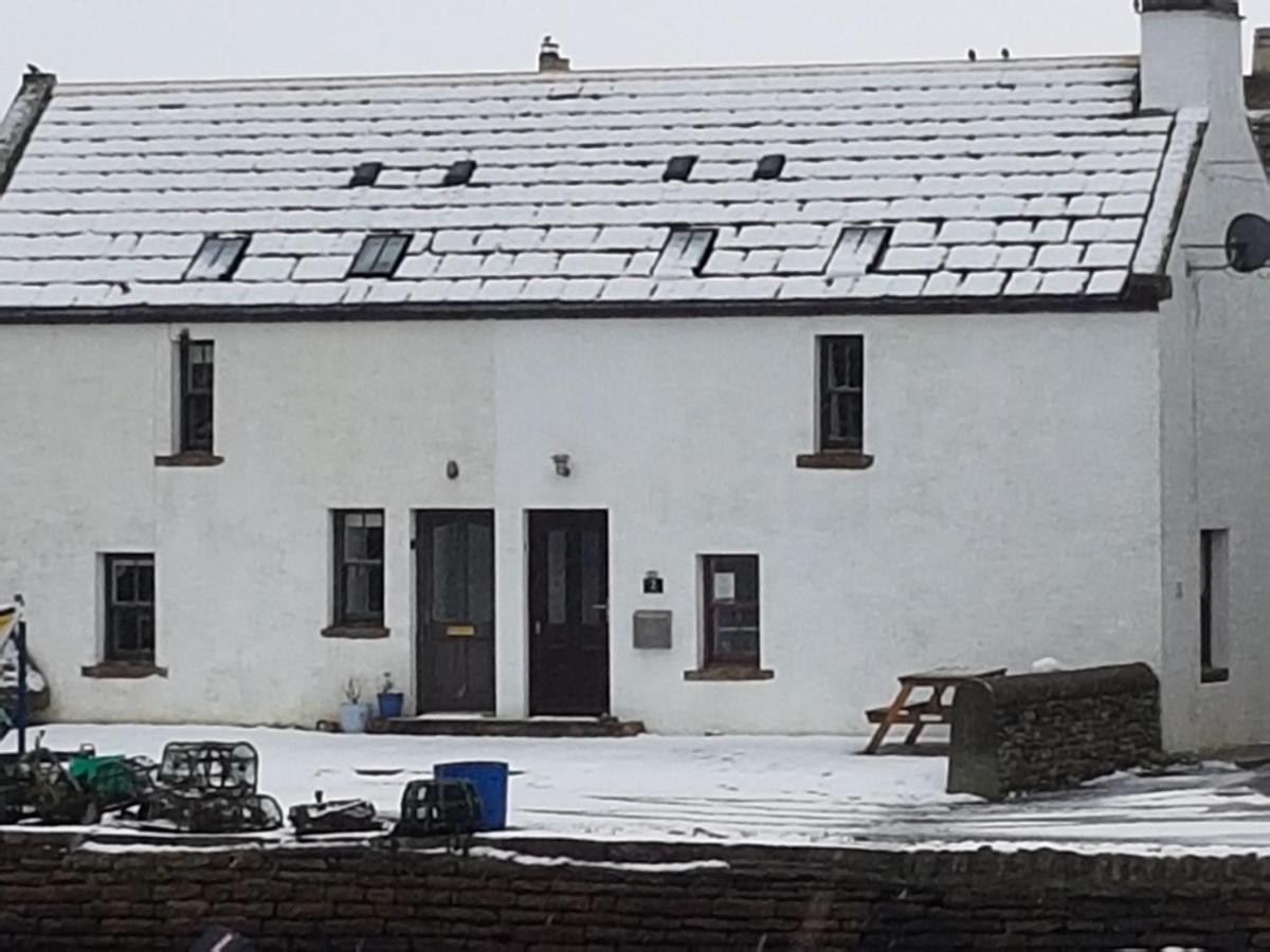 2 The Noust Self Catering Apartment Saint Margarets Hope Exterior photo